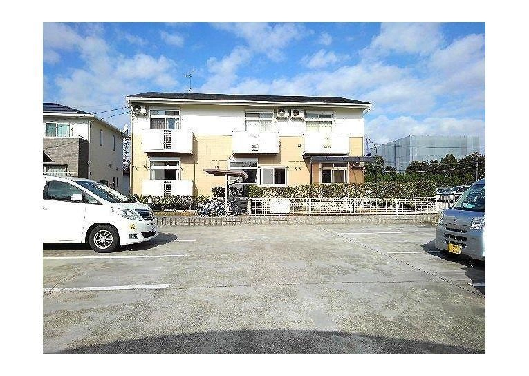 シャルマンの外観