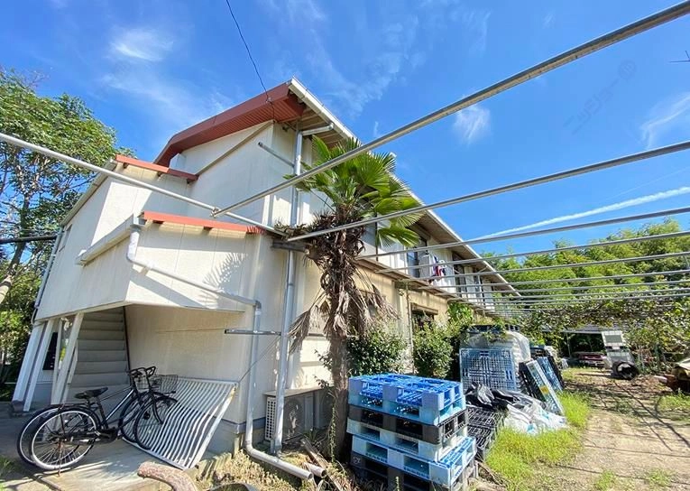 広栄荘７棟の外観