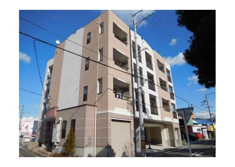 グラース青山の外観