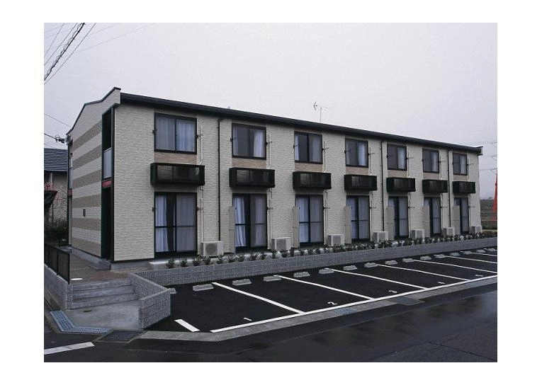 レ  オパレスｉアイの外観