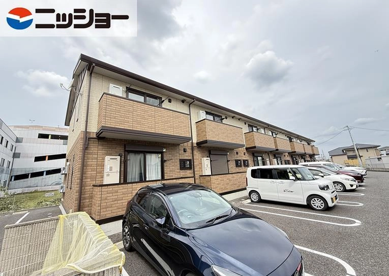 シャインベル花立の外観