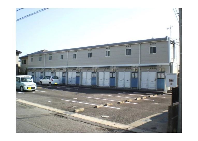 レオパレス幸田Ａの外観