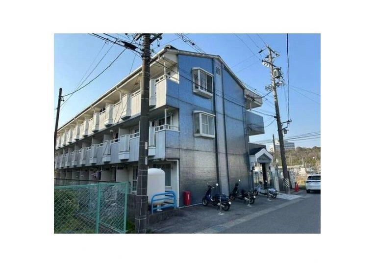 Hills Fujikawaの外観