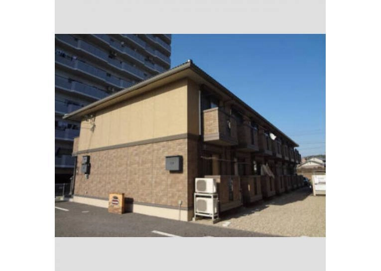 Central　pillarの外観