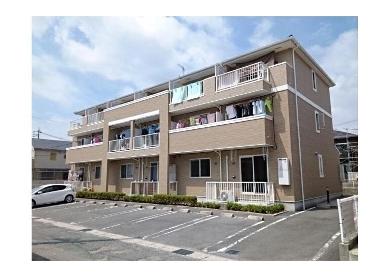 イーストパレス６・１の外観