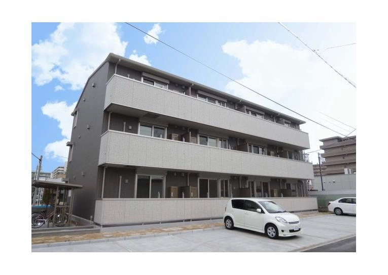 アバンサールの外観