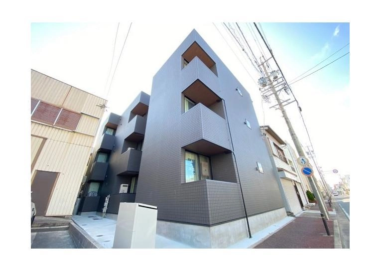 ステラ三吉町の外観