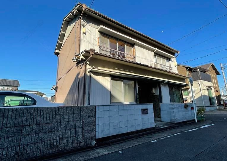 外観写真 ※写真は同型モデルの場合もございます