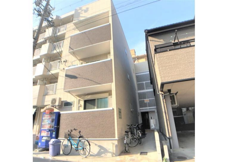 ソレイユの外観