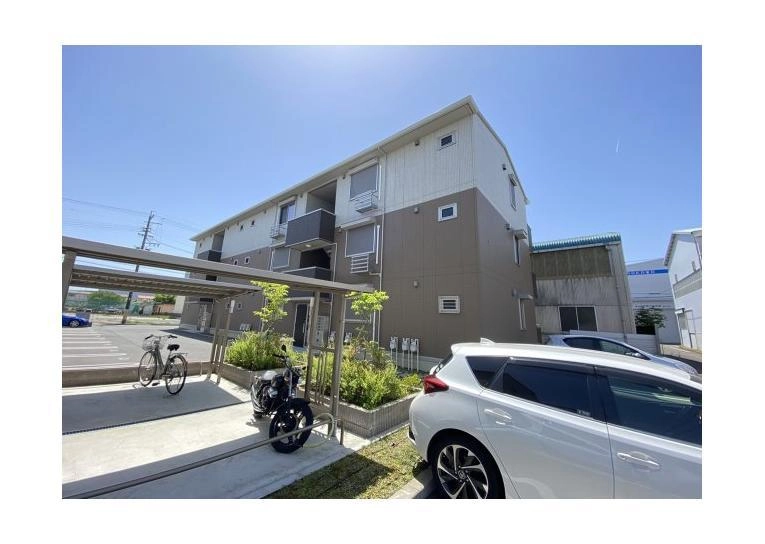 外観写真 ※写真は同型モデルの場合もございます