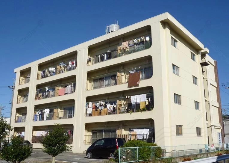 国枝ハイツの外観