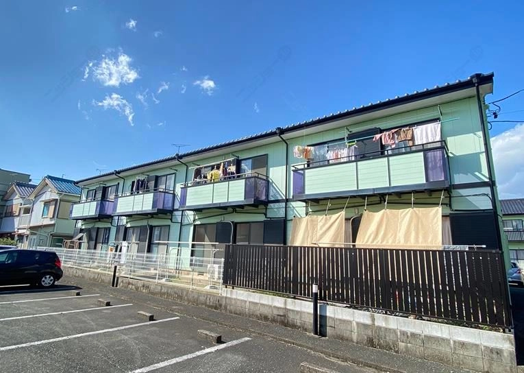 グリーンガーデン諏訪の外観