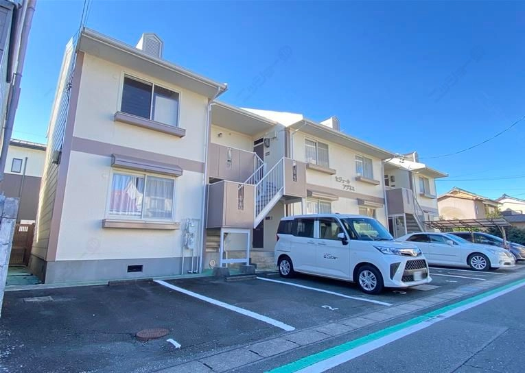 セジュールアグネスの外観