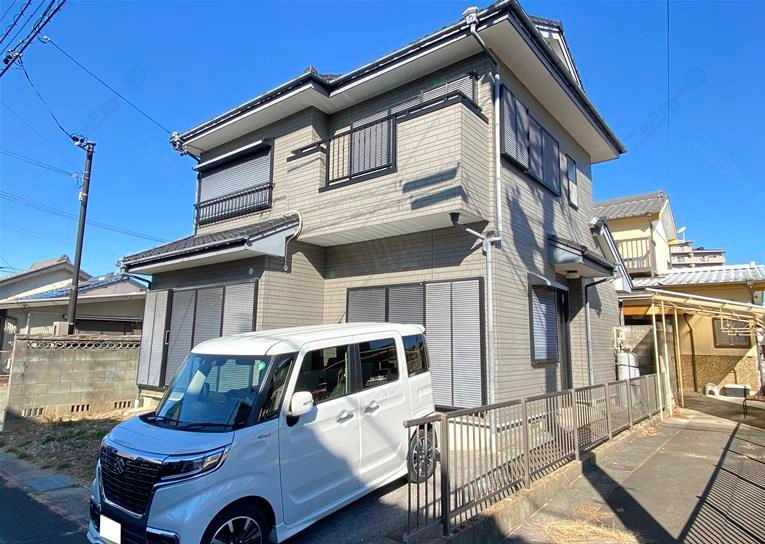 豊川市川花町戸建の外観