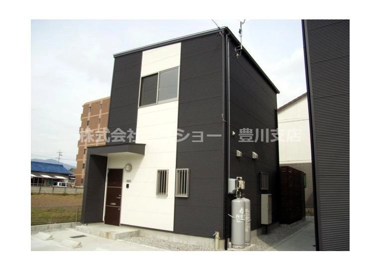 リベルテ本野の外観