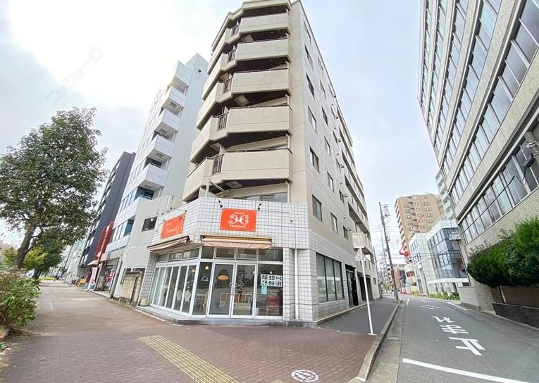 マンションあいおいの外観