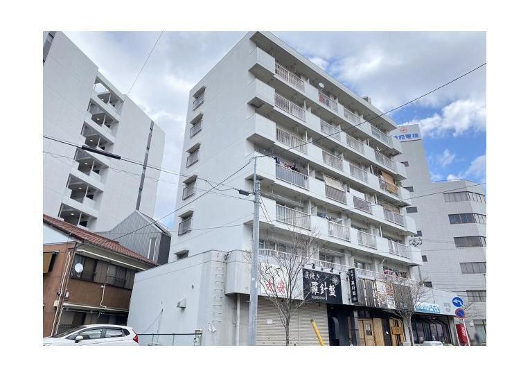 第一下林ビルの外観