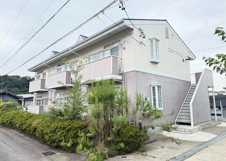 スカイハイツ　Ｅ棟の外観