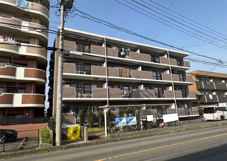 グレイシー高雄の外観