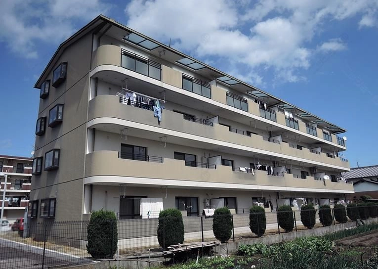 サクセスの外観