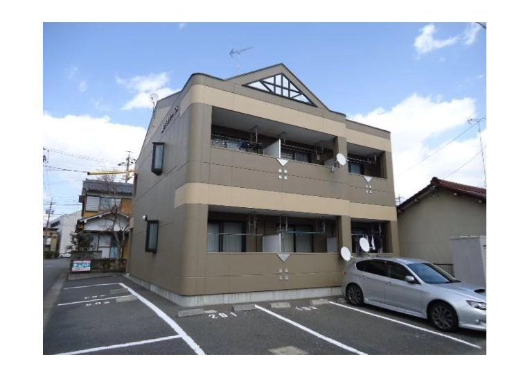 アイサンハイムの外観