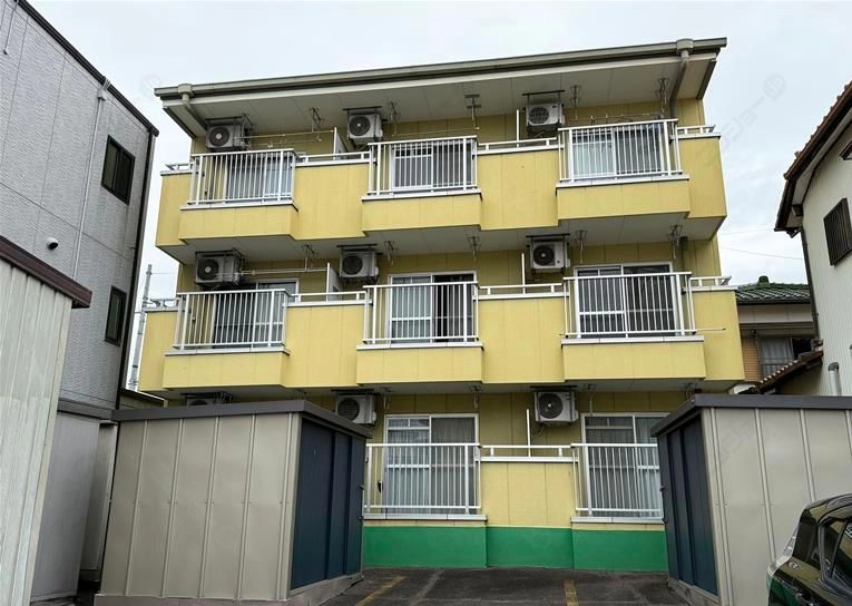 外観写真 ※写真は同型モデルの場合もございます