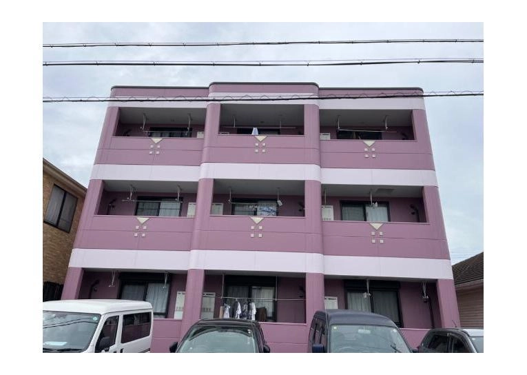 サンメゾン高畑の外観