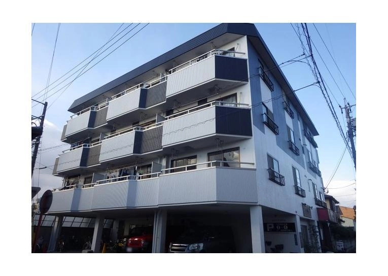 マンション雅の外観