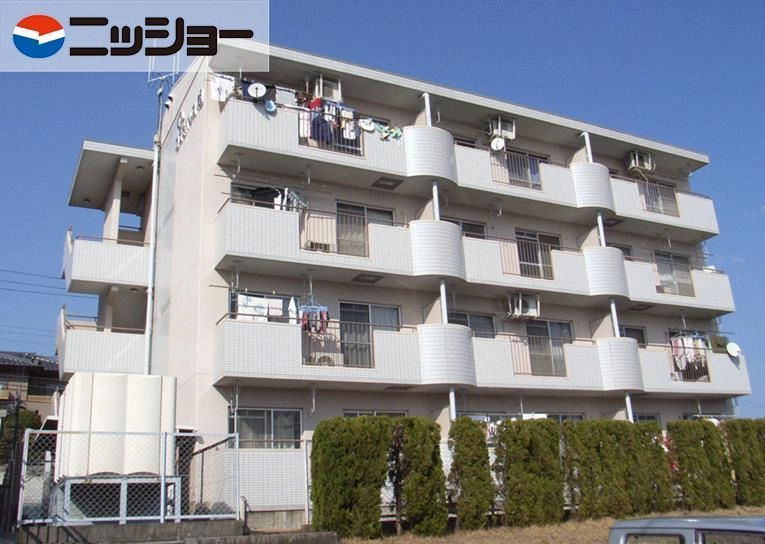 コスモパレス旭の外観