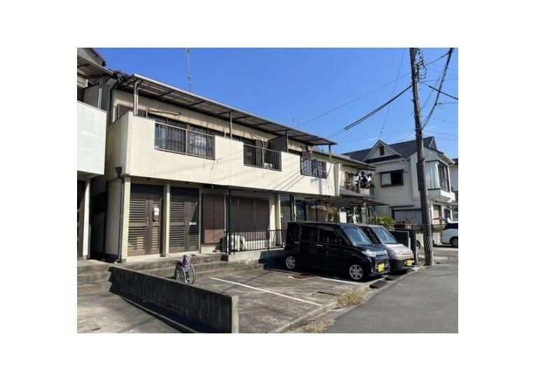 杉山ハイツの外観