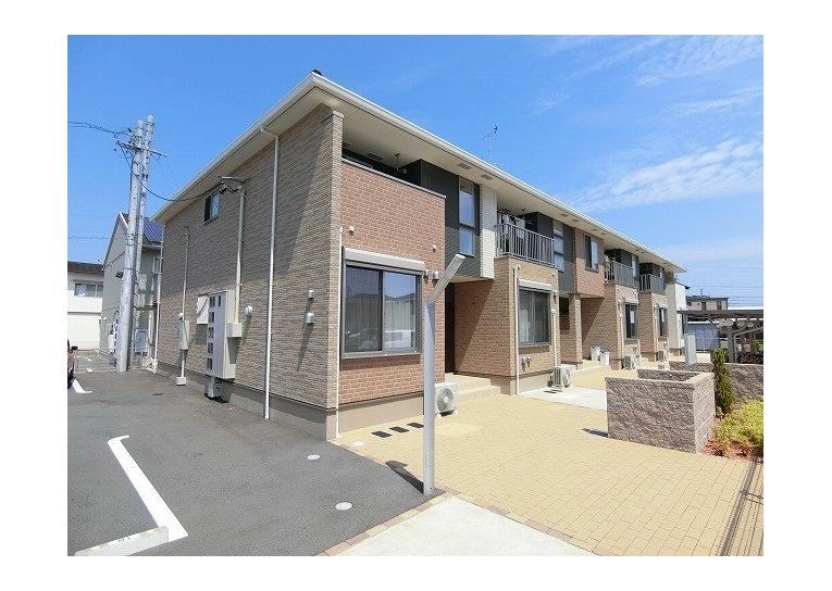 外観写真 ※写真は同型モデルの場合もございます