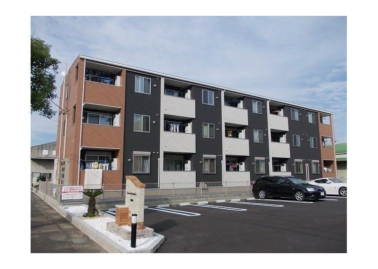 外観写真 ※写真は同型モデルの場合もございます