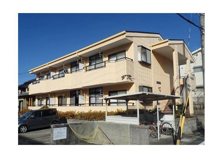 鈴の木ハイツBの外観