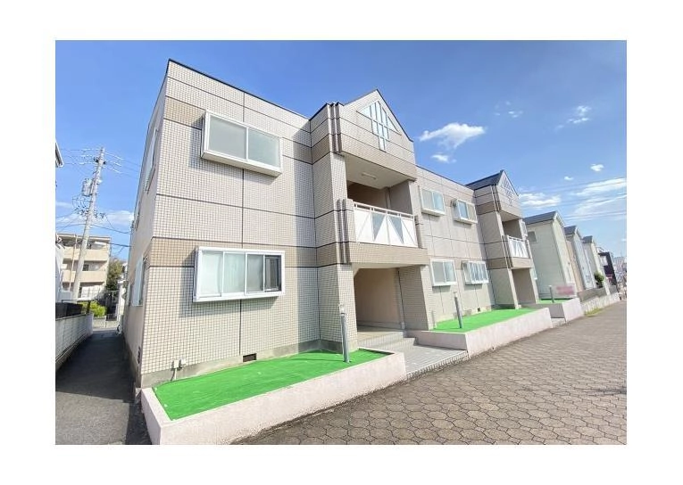 ハイツ株山の外観