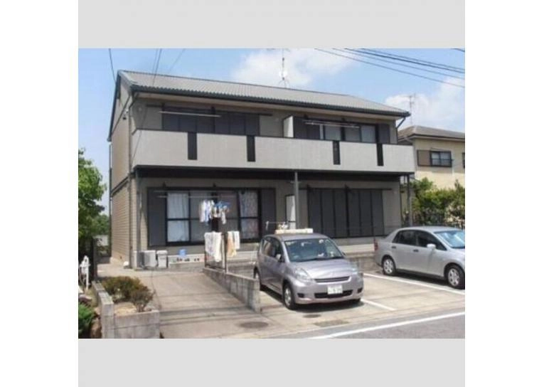 クレスタル雲然の外観