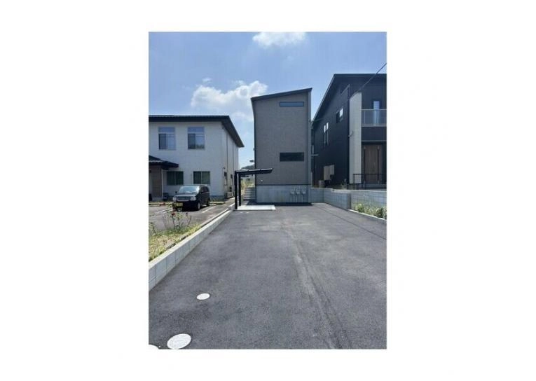 外観写真 ※写真は同型モデルの場合もございます