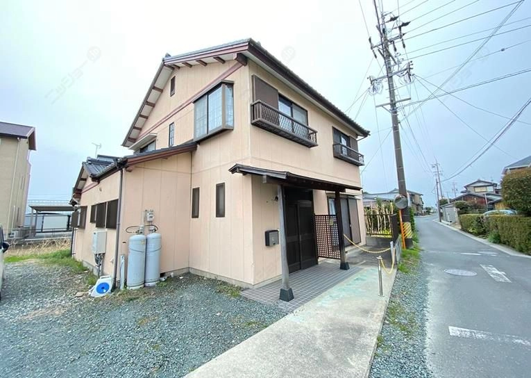 日色野町貸家の外観