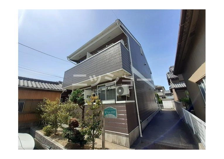 プラザ999の外観