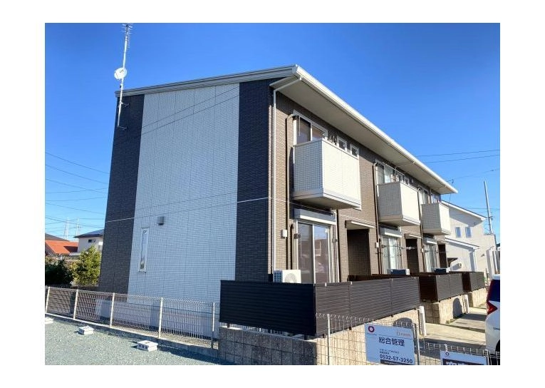 ボヌールⅡの外観