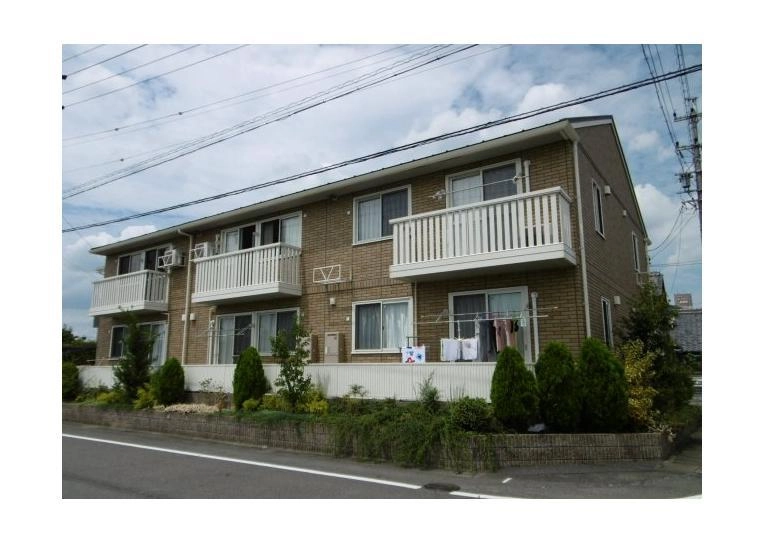 URTORE(アルトゥーレ)の外観