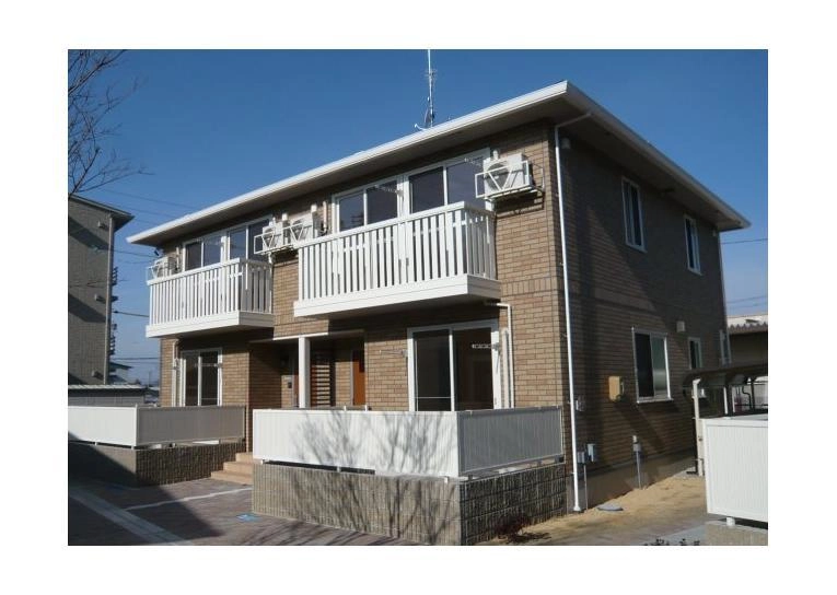 アザレ　蘇原　Bの外観