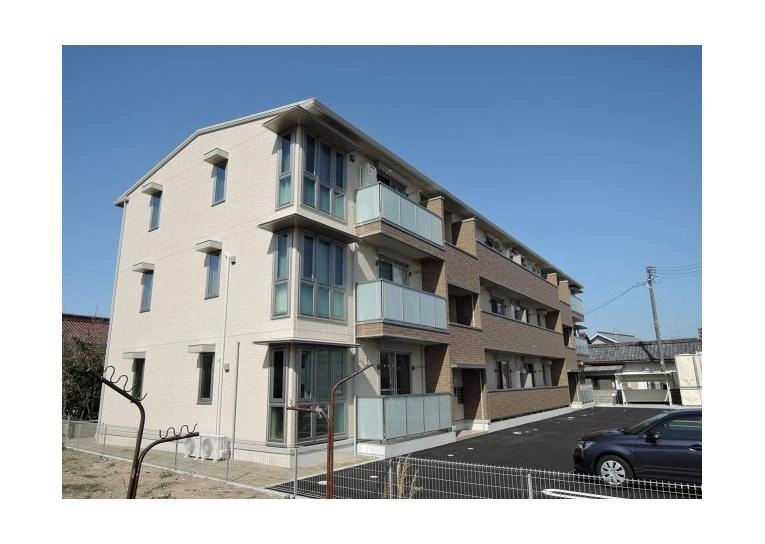 グランドソレイユの外観