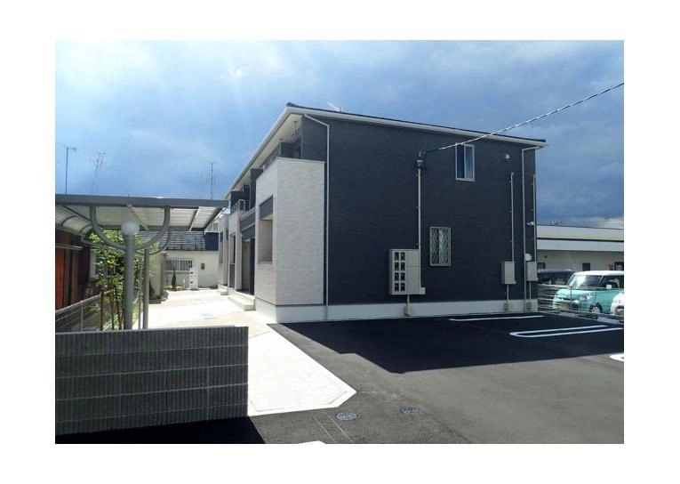 グラン　アルテージュの外観