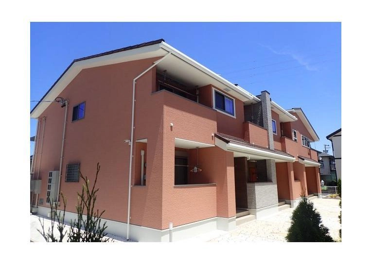 エルムハウスⅡの外観