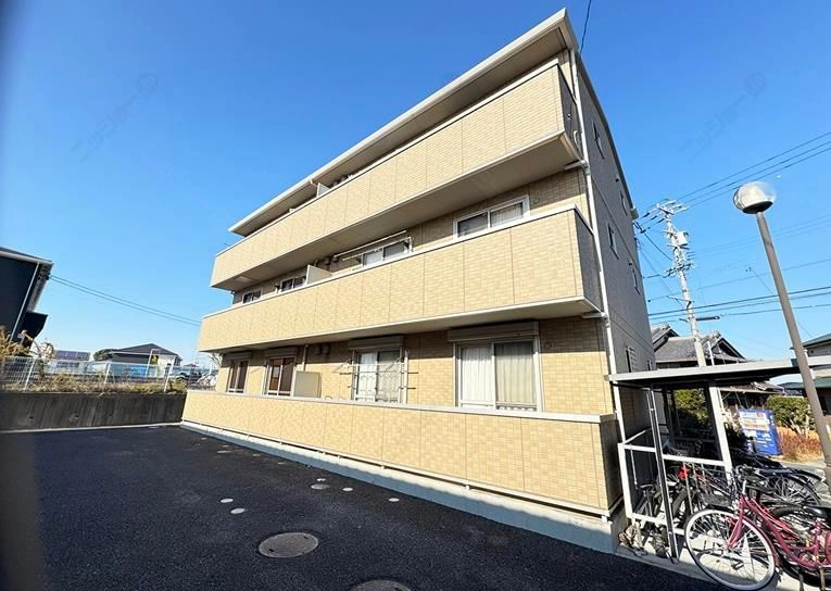 外観写真 ※写真は同型モデルの場合もございます