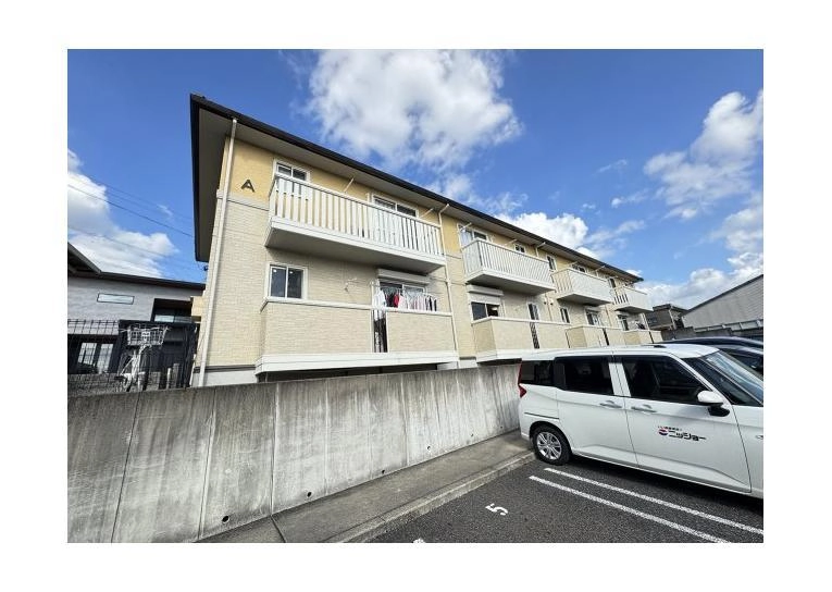 レザン長根 Aの外観