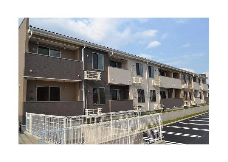 サン・ヒルズＥの外観