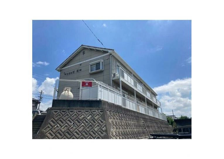 サンヒルズ広坂の外観