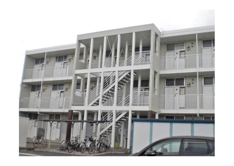 レオパレスミウラの外観