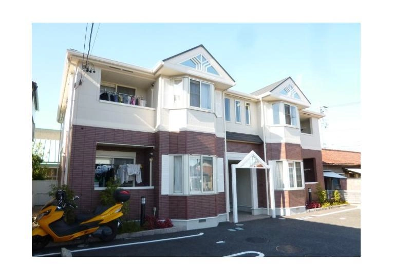 エレガンス新栄の外観